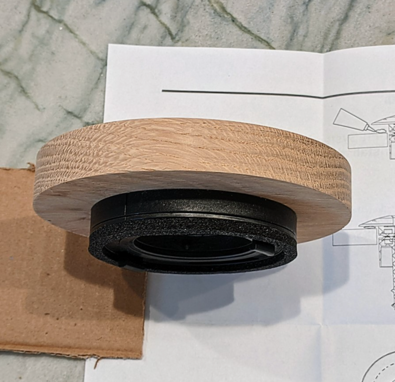 UPC-57T-BF-1 - Salida para madera de 2", TFS, montaje empotrado, abedul, solo placa frontal