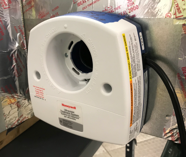 UVL1 09 Unico UV Light System Complete Kit Light Source Adapter and Cabinet Box