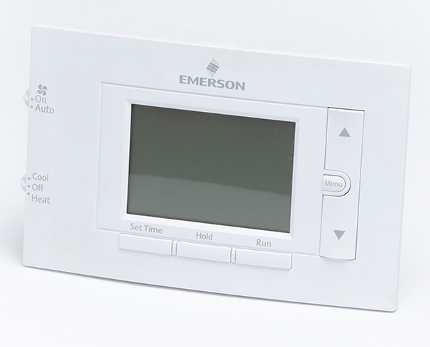 A00915-G03 - Thermostat, Universal, Single-Stage 1-Heat/1-Cool, Programmable